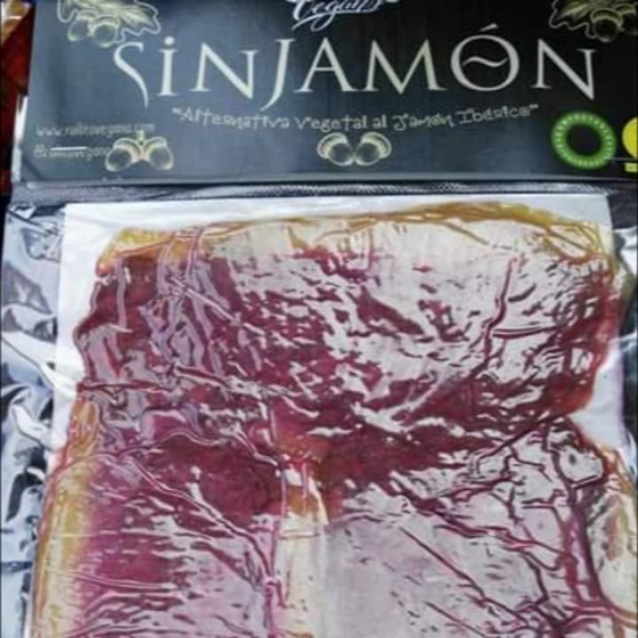 photo of Rollito Vegano Sin jamón shared by @pedropalo on  04 Jan 2021 - review