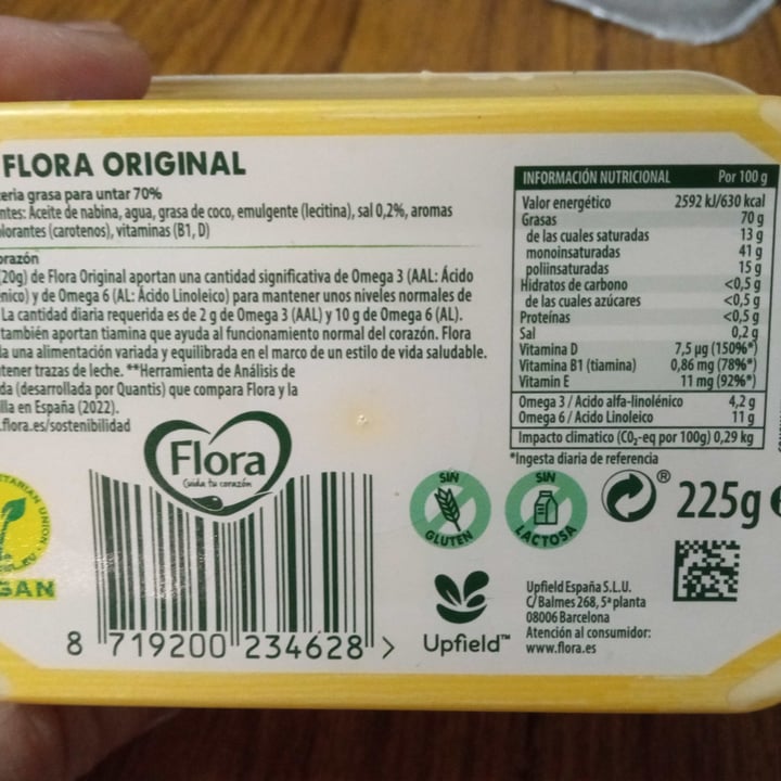 review photo of Flora Flora Margarina Vegetal Original shared by @yolix on 17 Dec 2022 - review