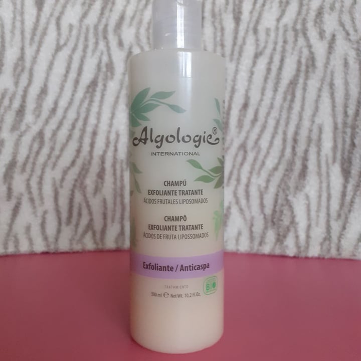 photo of Algologie Champú Exfoliante Tratante shared by @txibii on  14 Apr 2020 - review