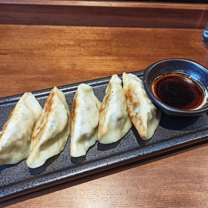 review photo of Karma Ramen Tofu Mushroom Gyoza | Gyoza Tofu-Pilze shared by @eriako on 11 Nov 2022 - review