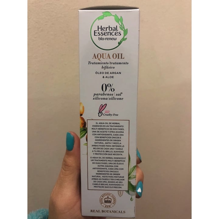 photo of Herbal Essences Aqua Oil, Tratamiento Bifásico shared by @laximepo on  04 Jun 2021 - review