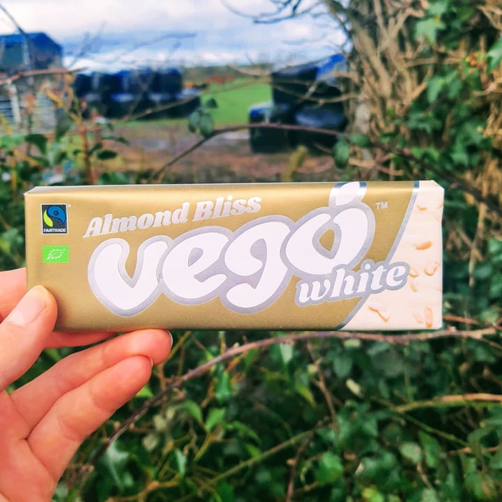 photo of Vego Almond Bliss Vego White shared by @solajem on  19 Feb 2021 - review