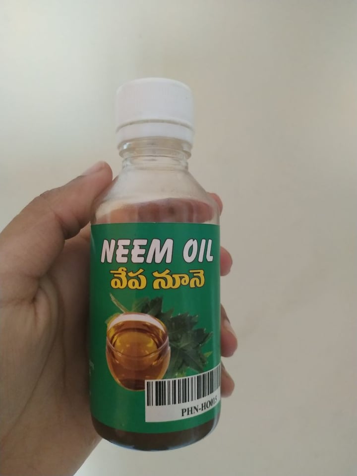 review photo of Pragna herbals Neem Oil (Indian Lilac) shared by @thebackpacker on 29 Jan 2020 - review