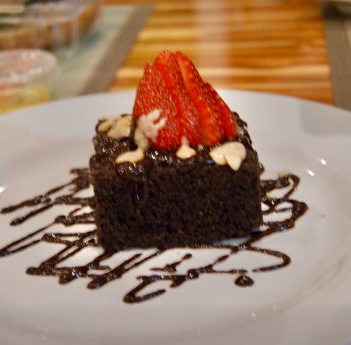 review photo of Vegan Planet Brownie shared by @alehira on 27 Dec 2019 - review