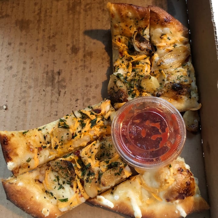 photo of Pi Vegan Pizzeria Ultimate Cheesebread shared by @sheppsk on  26 Apr 2020 - review