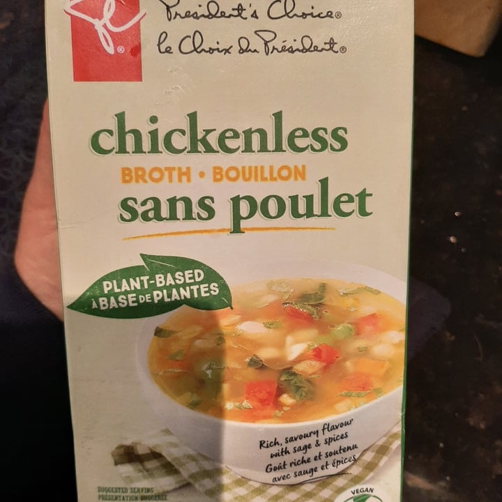 photo of President's Choice Chickenless Broth shared by @fitzroyandfae on  06 Jun 2021 - review