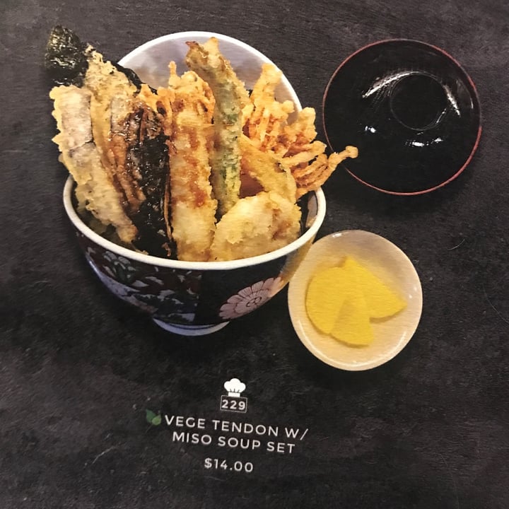 photo of Teng Bespoke Vege Tendon with Miso Soup shared by @mehmehrene on  05 Apr 2022 - review