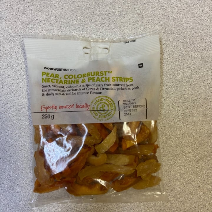 review photo of Woolworths Food Pear colorburst nectarine and peach strips shared by @gracedocarmo on 26 Mar 2022 - review