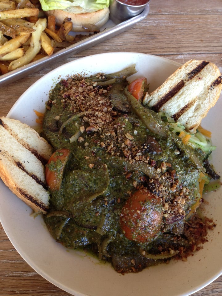 photo of Citizen Eatery Pecan Pesto Noodles shared by @liberationbby on  18 Jul 2020 - review