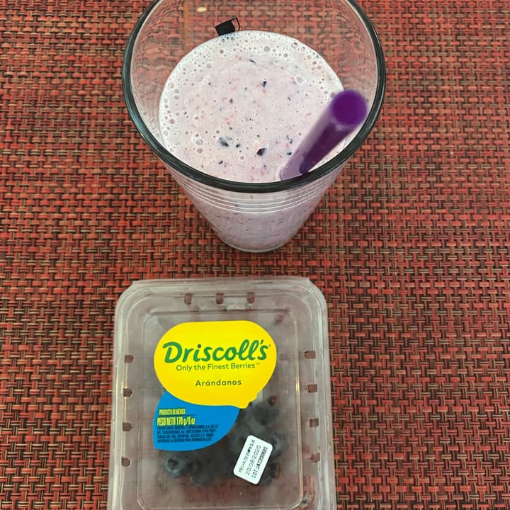 photo of Driscoll’s Blueberries shared by @miriammh on  11 Oct 2020 - review