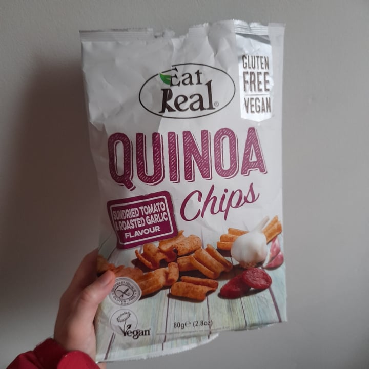 photo of Eat Real Quinoa Sundried Tomato and Roasted Garlic crisps shared by @goudieeiduog on  17 Jan 2022 - review