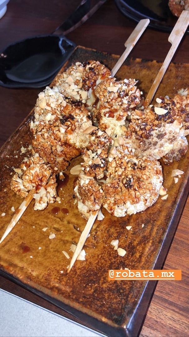 photo of Robata Brocheta De Coliflor shared by @estivaalizlopez on  29 Jan 2020 - review