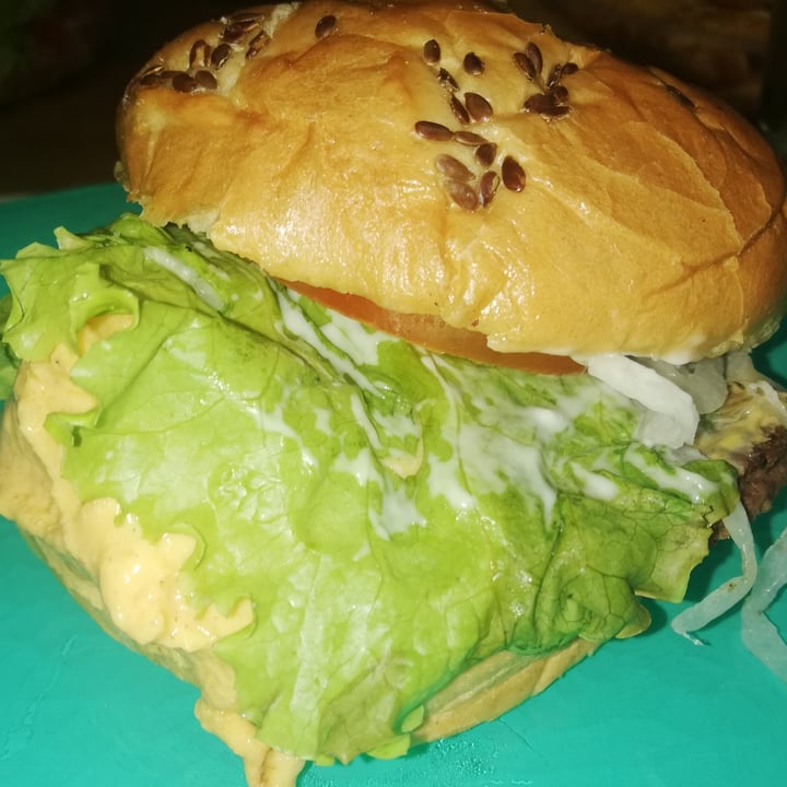 photo of Burger 54 Not Cheese Burger shared by @buki on  26 Nov 2020 - review