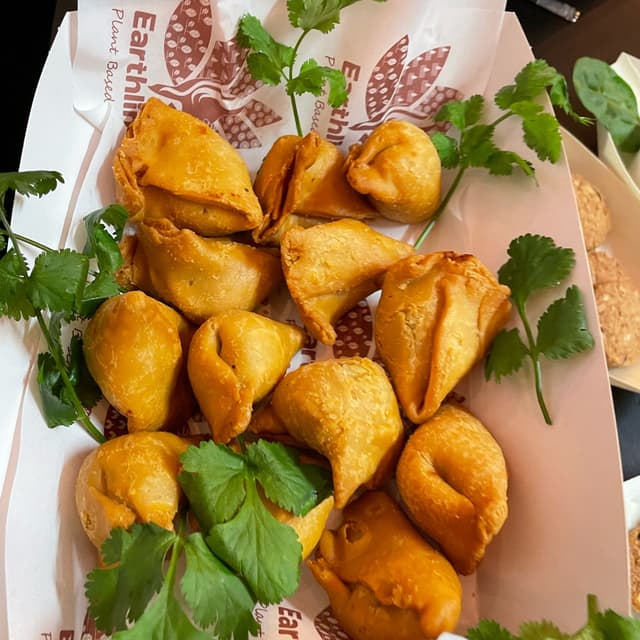 Photo of the dish “samosa”