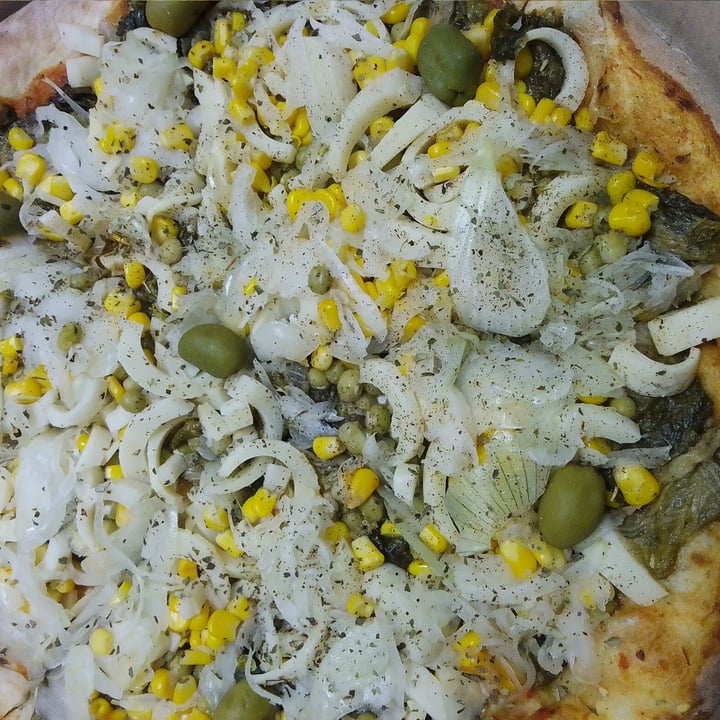 photo of Lá Mafiozza Pizzaria e Pastelaria Pizza Vegetariana shared by @cristinasayuri on  01 Jul 2022 - review