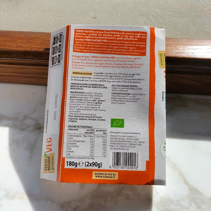 review photo of Verso Natura Conad Veg Burger Di Seitan Biologico shared by @fede14 on 04 Sep 2022 - review
