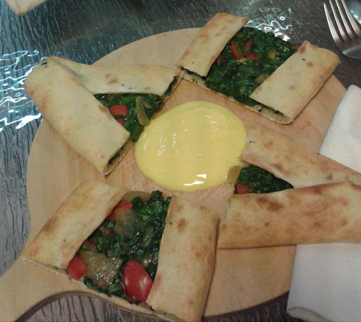 review photo of Alternatif "We love homemade" Spinach Pide shared by @schminsi on 17 Mar 2020 - review