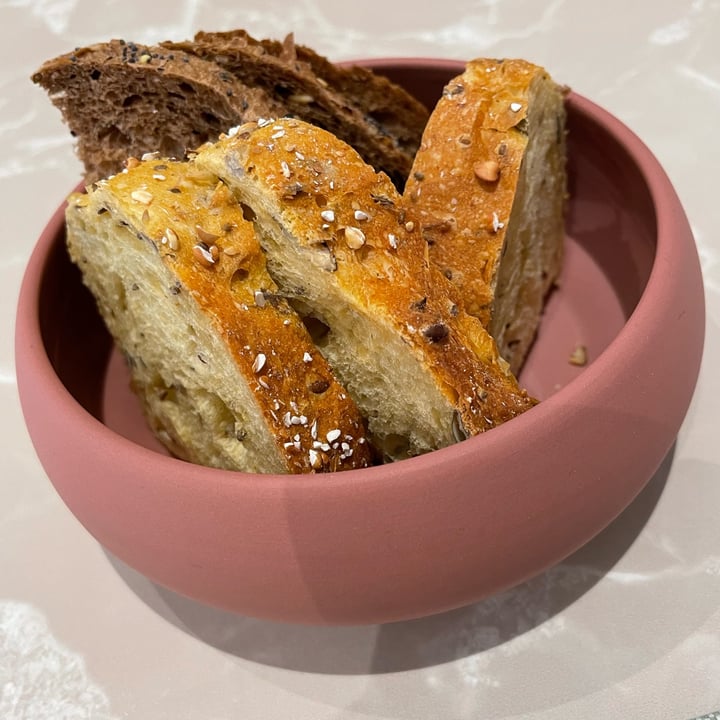 photo of Linfa Milano - Eat Different Pane E Grissini shared by @ericarav on  04 Apr 2022 - review