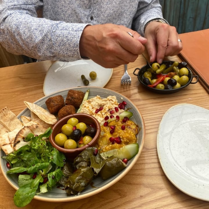 photo of Elma Restaurant Vegan tapas platter shared by @katienomoore161 on  23 Oct 2022 - review