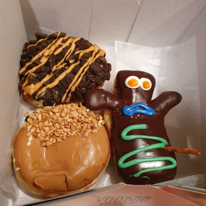 photo of Voodoo Doughnut Old Dirty Bastard shared by @anistavrou on  05 Dec 2020 - review