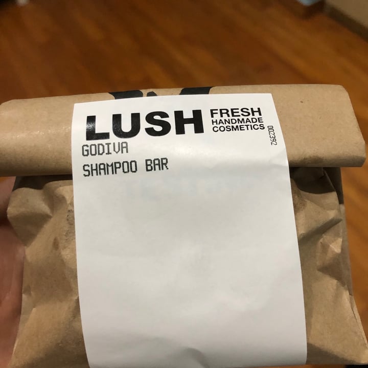 photo of LUSH Fresh Handmade Cosmetics Godiva Shampoo Bar shared by @asha2210 on  23 Oct 2020 - review