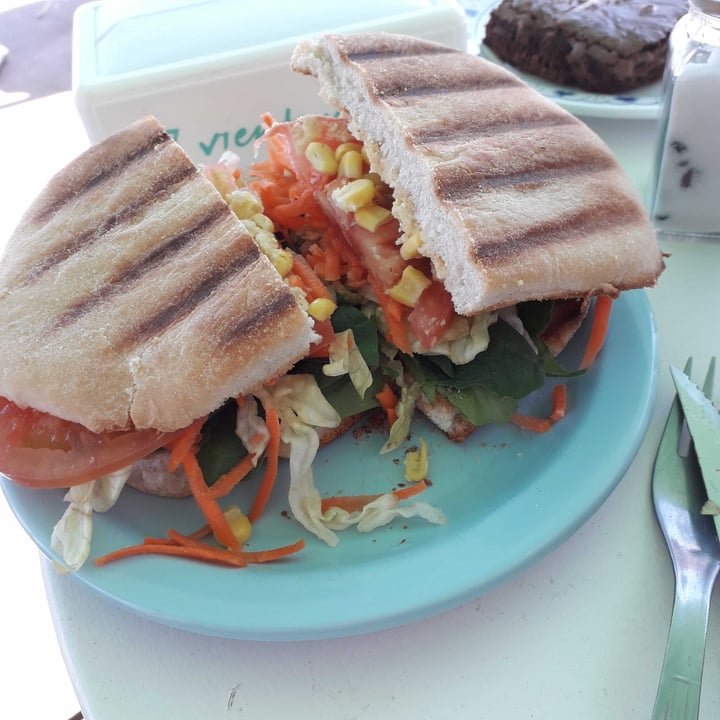 photo of The wind comes ... Sandwich especial shared by @vaninadls on  21 Sep 2021 - review