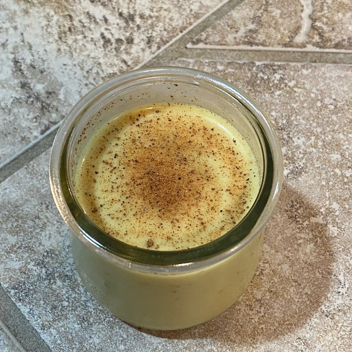 photo of Sprouts Farmers Market oatmilk nog shared by @blairnowell on  09 Nov 2022 - review
