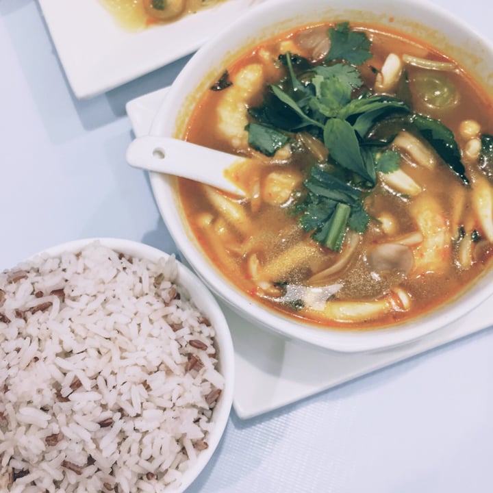 photo of Veggielicious Thai Cuisine Tom Yam Soup With Rice shared by @waisum on  01 Dec 2019 - review