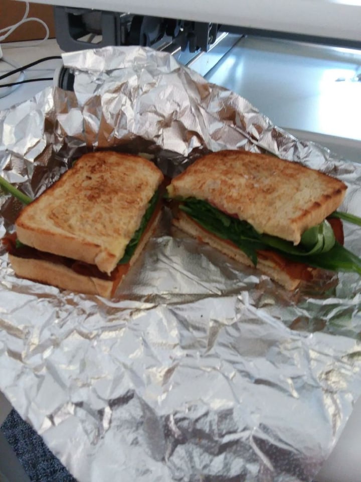 photo of Evan's Organic Eatery Vegan ham and cheese sandwich shared by @annesemenak on  28 Sep 2018 - review