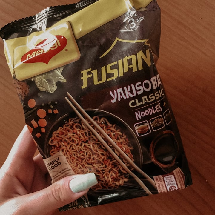 photo of Maggi Fusian Yakisoba Classic Noodles shared by @juliafavaro on  06 Jul 2022 - review
