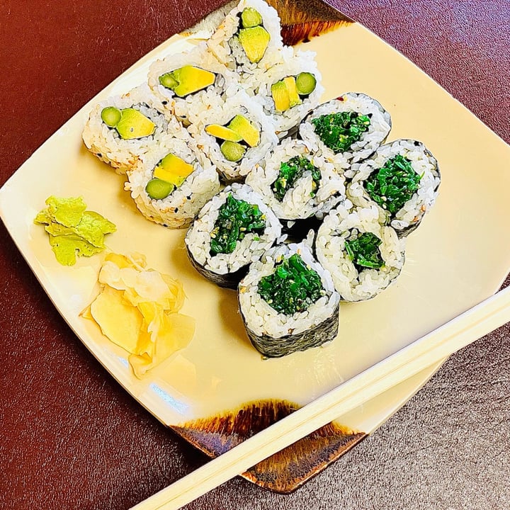 photo of Asahi Roll Seaweed Salad Roll shared by @tamiapple on  31 Jul 2022 - review