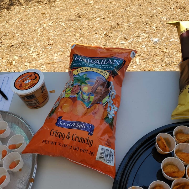 review photo of Hawaiian Luau BBQ Kettle Style Chips shared by @icooperm on 20 Jun 2021 - review