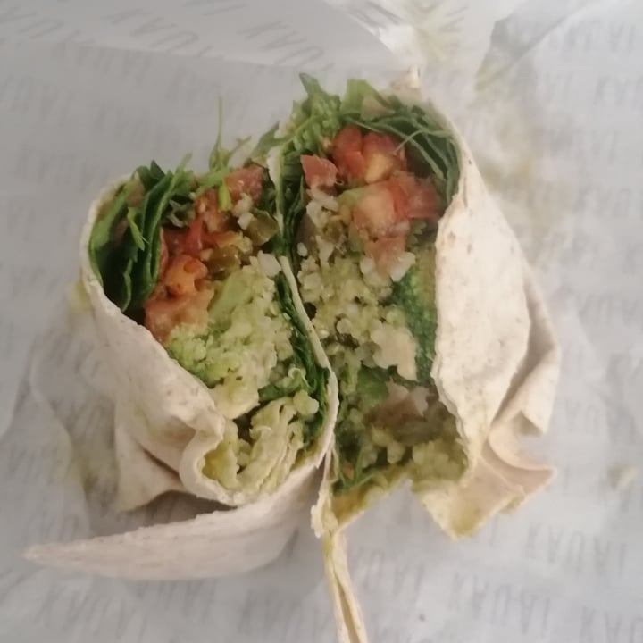photo of KAUAI Rondebosch Spicy Avo Greens Wrap shared by @rushisushi7 on  04 May 2022 - review