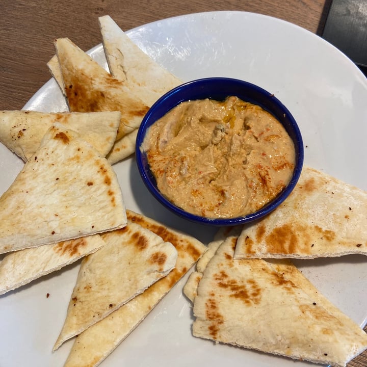 review photo of Kerbey Lane Cafe Hummus And Pita shared by @jayfirebird on 07 Jul 2020 - review