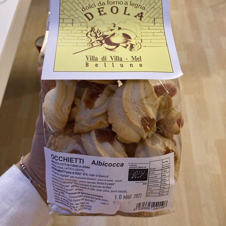 photo of Deola dolciaria Occhietti all'albicocca shared by @babinskij on  01 Apr 2022 - review