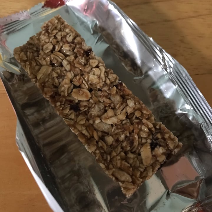 review photo of Kashi Cherry Dark Chocolate, Chewy Granola Bar shared by @ampanda on 16 Mar 2022 - review
