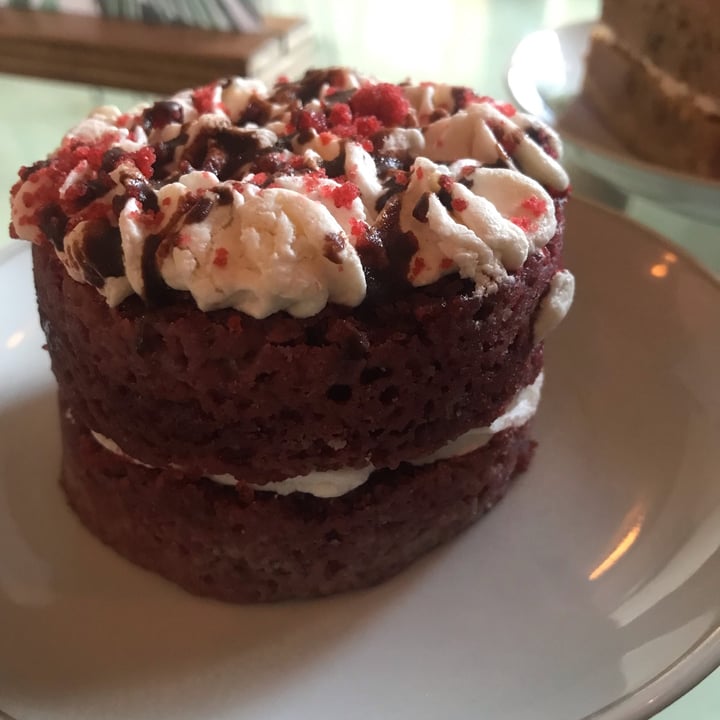 photo of MOLA Torta Red Velvet shared by @candelariex on  29 Dec 2021 - review