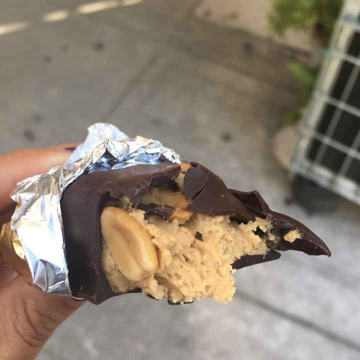 photo of Ju coldpress Vegan Snicker shared by @daniv on  05 Mar 2021 - review