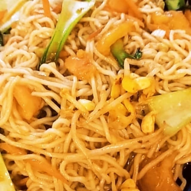 Foto del plato “Fried Noodles With Vegetable”