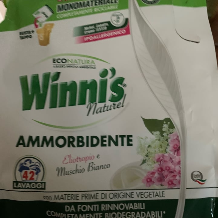 photo of Winni's Ammorbidente Eliotropio e Muschio Bianco shared by @ariannaalberti on  09 May 2022 - review
