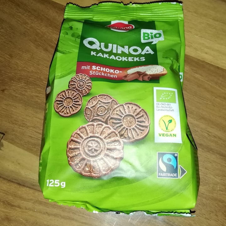 photo of Wikana Quinoa Kakaokeks shared by @mareikeks on  13 Feb 2021 - review