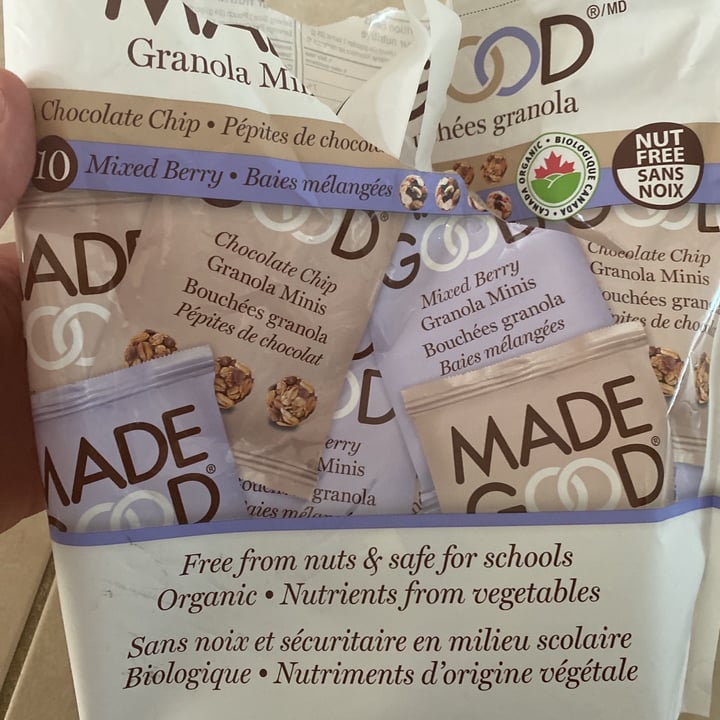photo of Made Good Mixed Berry Granola Minis shared by @b3craw on  13 Jun 2021 - review