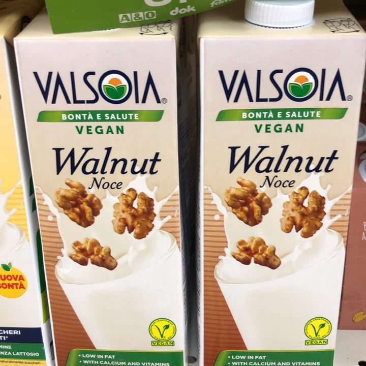 review photo of Valsoia Walnut drink shared by @tamastratta77 on 18 Mar 2022 - review