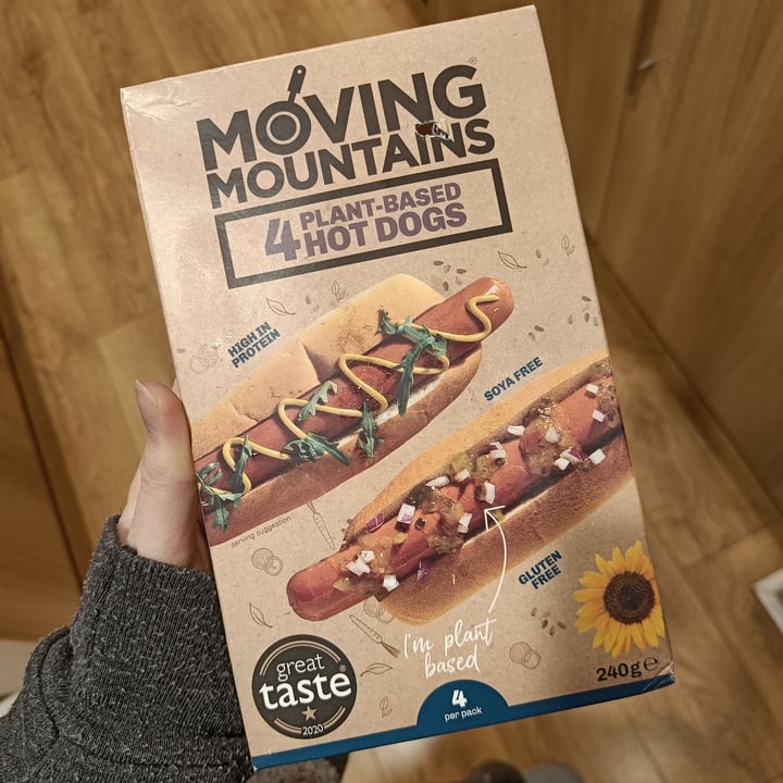 photo of Moving Mountains Moving Mountain Plant Based Hot dogs shared by @vervy on  27 Dec 2021 - review
