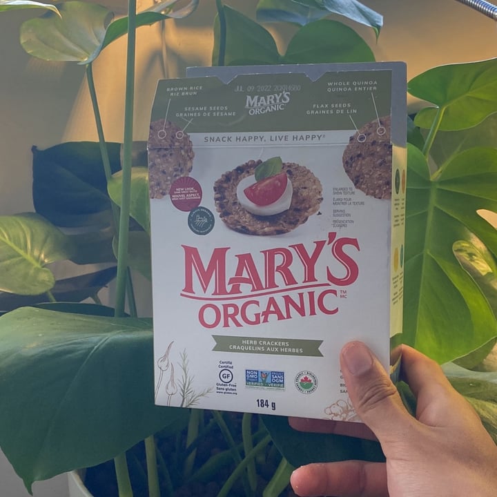 photo of Mary’s organic crackers Mary’s organic herb crackers shared by @decitoe on  03 Nov 2021 - review