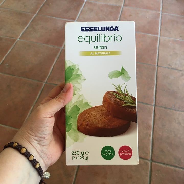 review photo of Esselunga Seitan al naturale shared by @kettypierro on 14 Apr 2022 - review