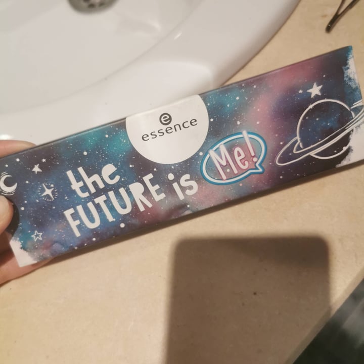 review photo of Essence Cosmetics The future is me shared by @raqueltroya on 09 Jan 2021 - review