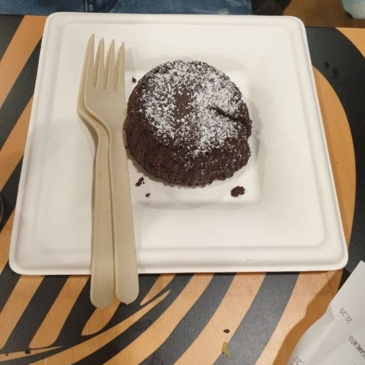 review photo of Flower Burger Choco Love shared by @piciozz on 09 Apr 2022 - review