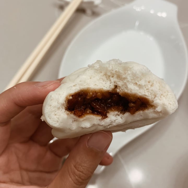 photo of FairPrice Mini buns vegetarian char siew shared by @tifffhung on  01 Apr 2021 - review