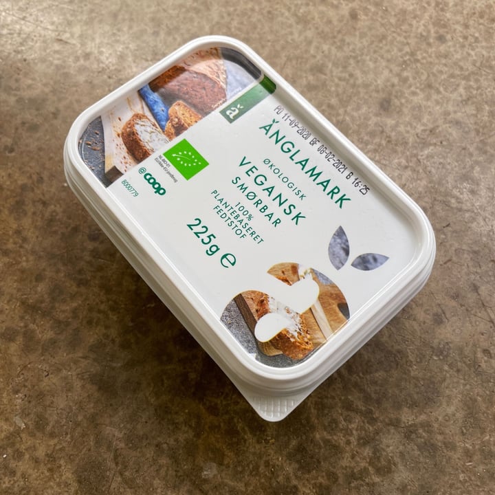 photo of Änglamark Økologisk Vegansk Smørbar shared by @olavrask on  15 Dec 2020 - review